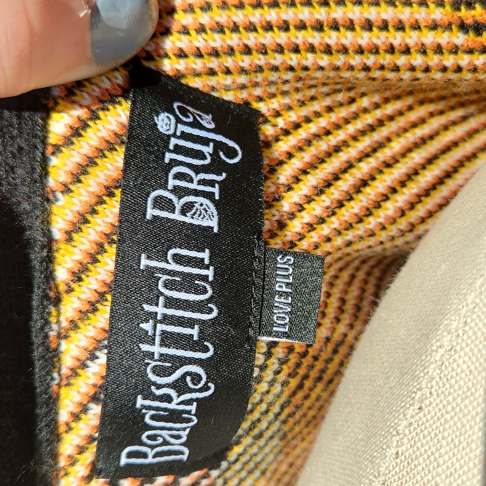 Backstitch Bruja Candy Corn Sweater Size 3X - Picture 8 of 15